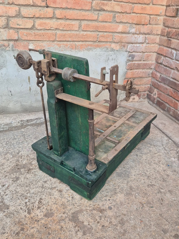 bascula balanza mecanica antigua industrial metal madera verde 66x67x68 1u